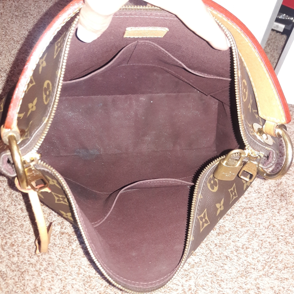 TRADED ❤️ Louis vuitton Berri PM - Picture 7 of 16